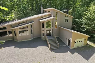 109 Cedar Ln, Lords Valley, PA 18428 - Photo 2