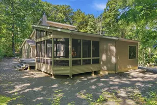 109 Cedar Ln, Lords Valley, PA 18428 - Photo 40