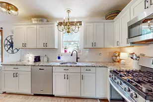 195 Marcel Dr, Dingmans Ferry, PA 18328 - Photo 8