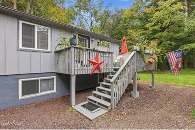 17 Slate Court, Lake Ariel, PA 18436 - Photo 2
