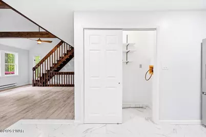 5231 Woodbridge Drive E, Bushkill, PA 18324 - Photo 16
