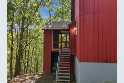 5231 Woodbridge Drive E, Bushkill, PA 18324 - Photo 54