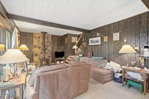 110 W Shore Dr, Hawley, PA 18428 - Photo 6