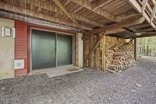 110 W Shore Dr, Hawley, PA 18428 - Photo 44