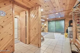 110 W Shore Dr, Hawley, PA 18428 - Photo 32