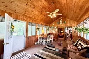 9 Pine Tree Ln, Hawley, PA 18428 - Photo 8