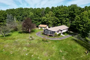 9 Pine Tree Ln, Hawley, PA 18428 - Photo 4