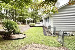 410 Martin St, Forest City, PA 18421 - Photo 6