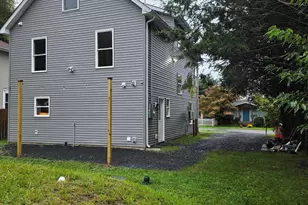 411 Avenue F, Matamoras, PA 18336 - Photo 14