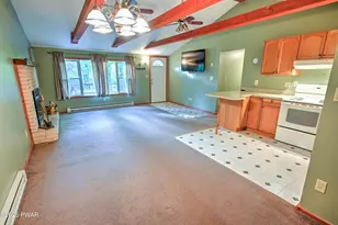 269 Upper Independence Dr, Lackawaxen, PA 18435 - Photo 4