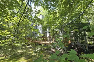 801 Tanager Ct, Lords Valley, PA 18428 - Photo 10