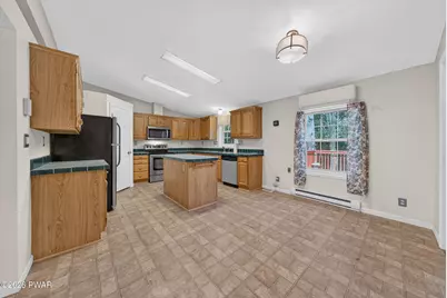 3124 Bluebird Drive, Bushkill, PA 18324 - Photo 14