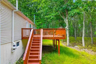 3124 Bluebird Dr, Bushkill, PA 18324 - Photo 6