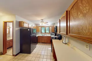 102 Corral Ln, Lords Valley, PA 18428 - Photo 28