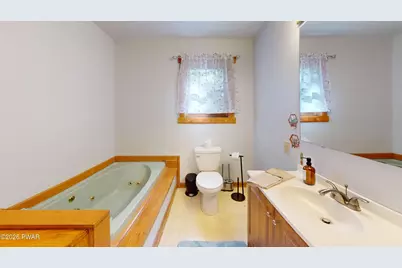 205 Lake Road, Swiftwater, PA 18346 - Photo 42