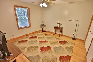 121 Gold Rush Dr, Hawley, PA 18428 - Photo 16