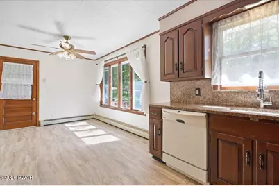 50 Woodledge Hills Drive, Hawley, PA 18428 - Photo 16