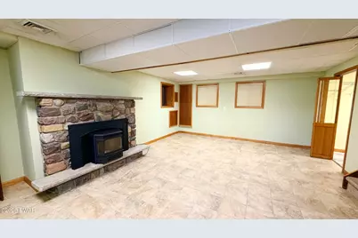 65 Lake Drive E, Gouldsboro, PA 18424 - Photo 26