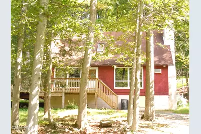 101 Cold Spring Lane, Greentown, PA 18426 - Photo 2