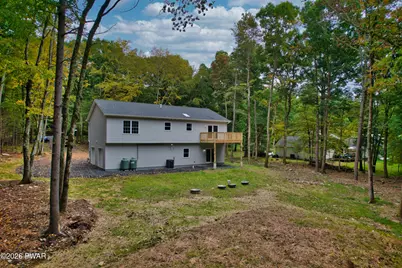 105 Spice Bush Lane, Milford, PA 18337 - Photo 2