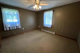 34 Edward Rd, Beach Lake, PA 18405 - Photo 16