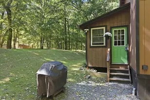 162 Mountain Lake Dr, Dingmans Ferry, PA 18328 - Photo 42