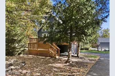 1059 Lakeland Drive, Lake Ariel, PA 18436 - Photo 4