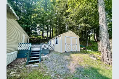 160 Oak Drive, Greentown, PA 18426 - Photo 24