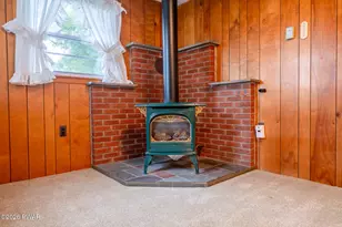 501 Avenue F, Matamoras, PA 18336 - Photo 18