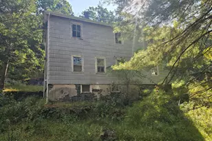 152 Flagstone Rd, Shohola, PA 18458 - Photo 6