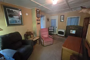 152 Flagstone Rd, Shohola, PA 18458 - Photo 14