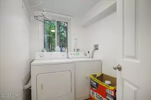 211 Waterview Dr, Lords Valley, PA 18428 - Photo 30