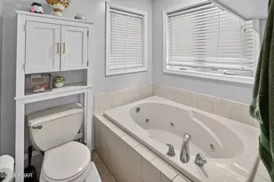 105 Vicar Way, Milford, PA 18337 - Photo 14