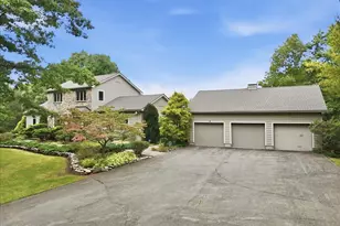 441 Emery Rd, Dingmans Ferry, PA 18328 - Photo 10