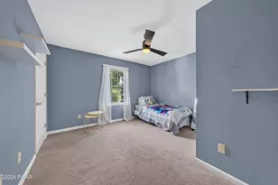 302 Avenue H, Matamoras, PA 18336 - Photo 10