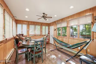 114 Stallion Dr, Lords Valley, PA 18428 - Photo 4
