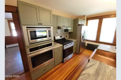 411 Spring Street, Hawley, PA 18428 - Photo 12