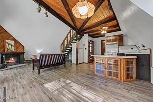 707 Lakeview Dr E, Lake Ariel, PA 18436 - Photo 6