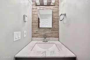 136 Eastwood Dr, Greentown, PA 18426 - Photo 22