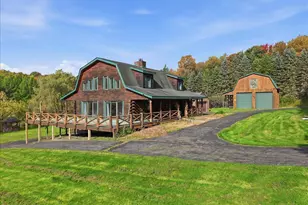 1193 Rock Lake Dr, Lakewood, PA 18439 - Photo 2