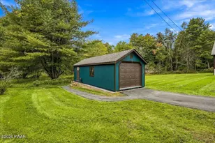 225 Raymondskill Rd, Milford, PA 18337 - Photo 30