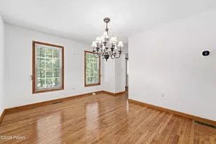 128 Friendship Dr, Hawley, PA 18428 - Photo 16