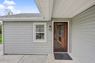 10 Pond Rd, Moscow, PA 18444 - Photo 8