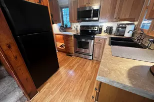 50 Paupack Point Rd, Hawley, PA 18428 - Photo 10