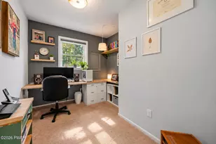 800 Kinglet Ct, Hawley, PA 18428 - Photo 30