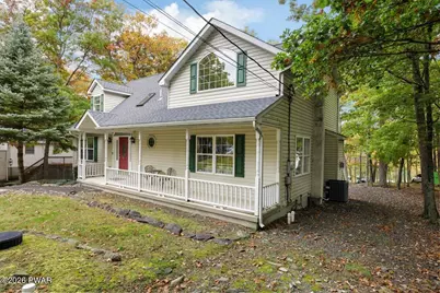 250 Hummingbird Trail, Bushkill, PA 18324 - Photo 2