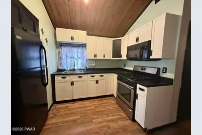 1240 Valley Drive, East Stroudsburg, PA 18302 - Photo 8