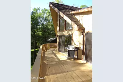 104 Briarwood Drive, Greentown, PA 18426 - Photo 1