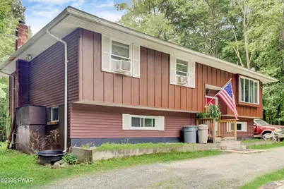 711 Whippoorwill Drive, Bushkill, PA 18324 - Photo 1