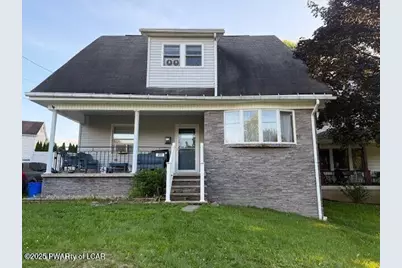 450 Delaware Street, Throop, PA 18512 - Photo 1